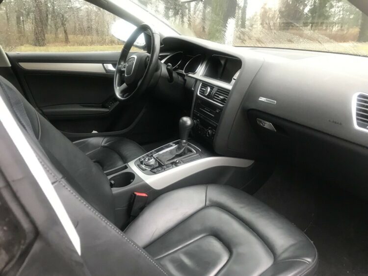 2010 Audi A5 2.7 TDI Sportback DPF multitronic Lane assist Xenon Plus - Image 8