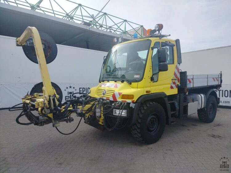 2006 Mercedes-Benz Unimog 300 4x4 Automatic