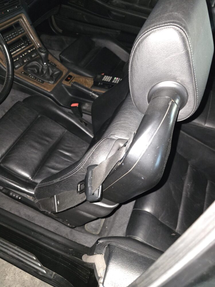 1993 BMW 850CSi 6-Speed - Image 2