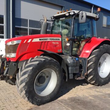 2015 Massey Ferguson 7615 Dyna-6 Tractor