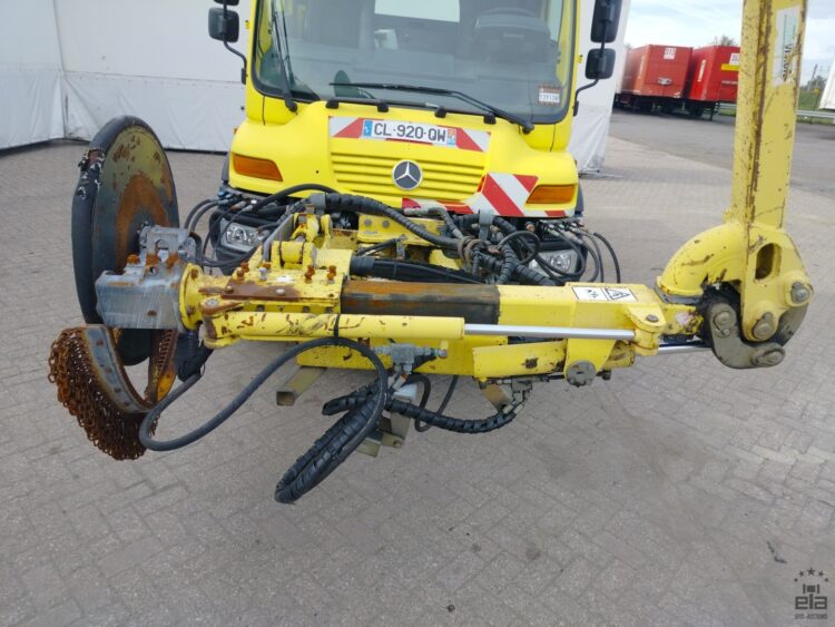 2006 Mercedes-Benz Unimog 300 4x4 Automatic - Image 3