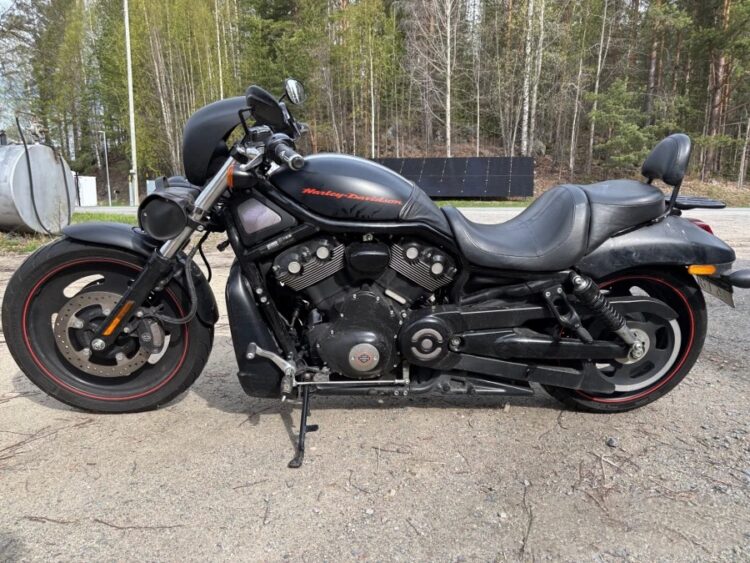 2010 Harley Davidson VRSCDX Night Rod Special Motorcycle