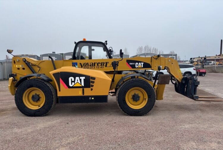 2011 CAT TH414 Telehandler - Image 6