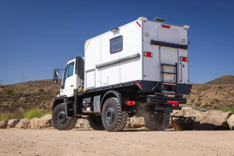 2004 Mercedes-Benz Unimog U500 Camper Conversion - Image 33
