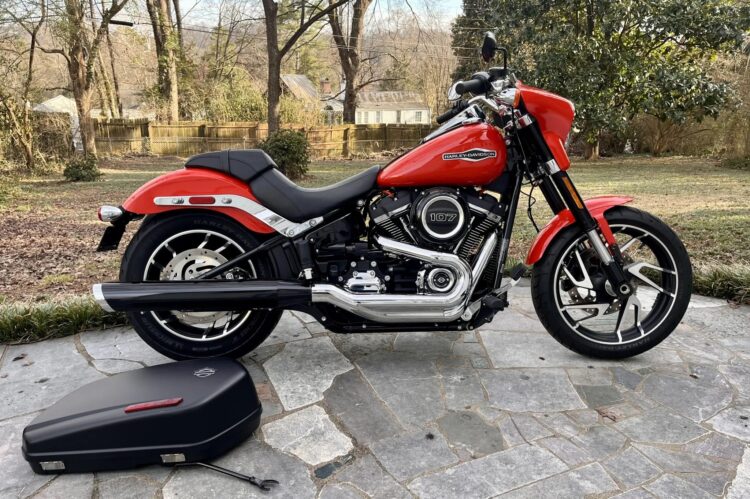 2020 Harley-Davidson Sport Glide - Image 17