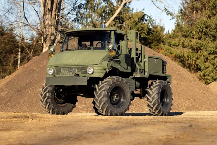 1988 Freightliner Unimog FLU419