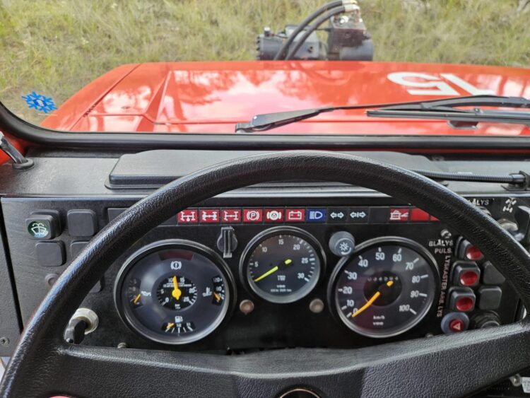 1985 Mercedes-Benz Unimog U1700L Fire Truck - Image 17