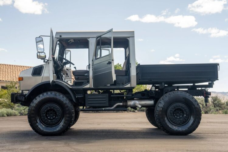 1991 Mercedes-Benz Unimog U1650L Doka - Image 11