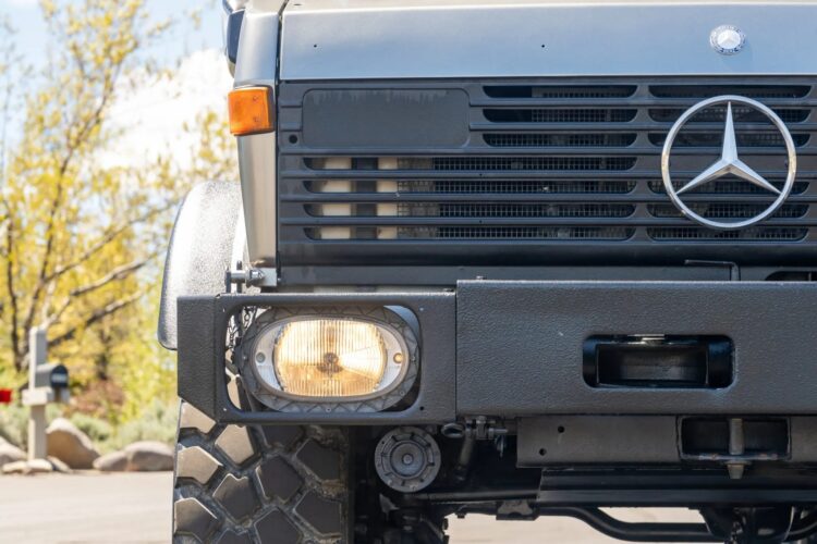 1991 Mercedes-Benz Unimog U1650L Doka - Image 12
