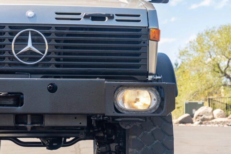 1991 Mercedes-Benz Unimog U1650L Doka - Image 13