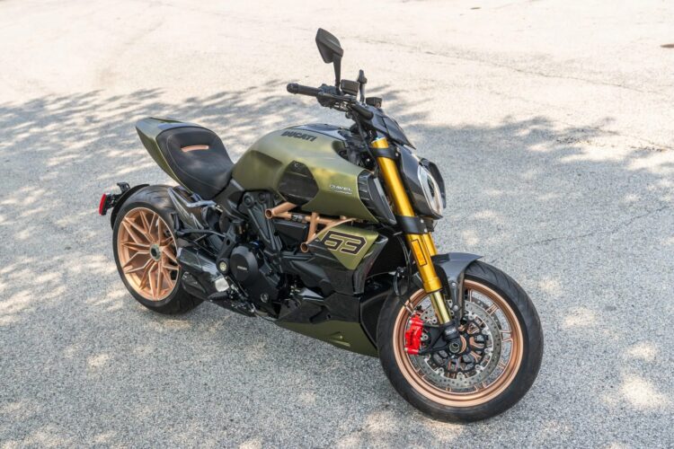 2021 Ducati Diavel 1260 Lamborghini - Image 14