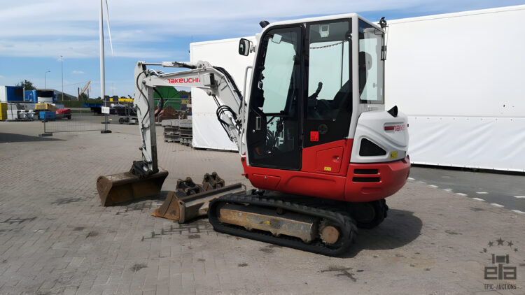 2019 Takeuchi TB230 Mini Excavator - Image 20