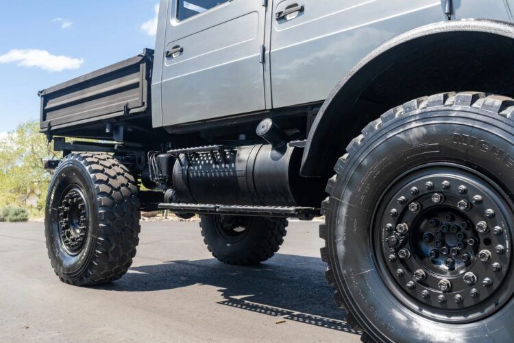 1991 Mercedes-Benz Unimog U1650L Doka - Image 22