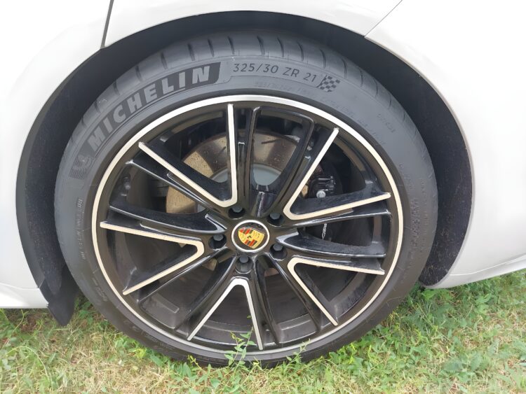 2021 Porsche Panamera Sport Turismo 4S E-Hybrid - Image 25