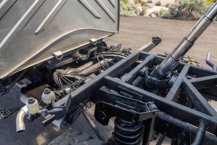 1991 Mercedes-Benz Unimog U1650L Doka - Image 29
