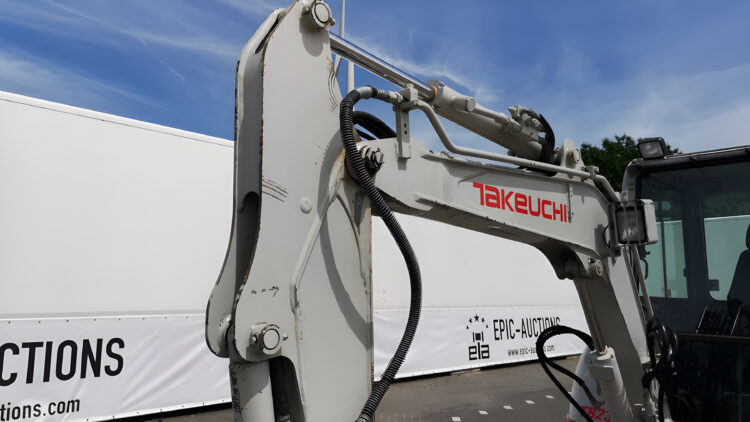 2019 Takeuchi TB230 Mini Excavator - Image 31