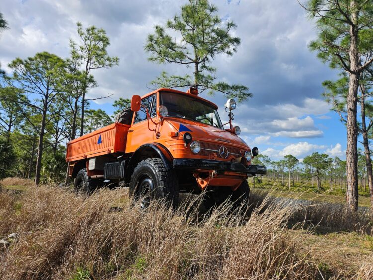 1979 Mercedes-Benz Unimog 416 - Image 3