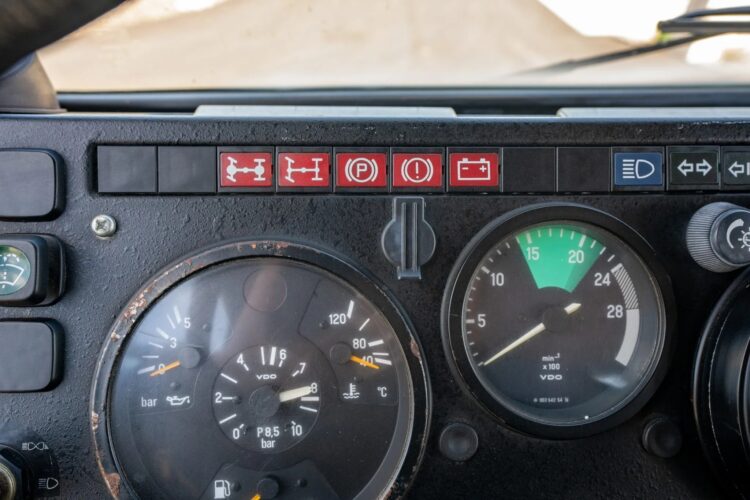 1991 Mercedes-Benz Unimog U1650L Doka - Image 75
