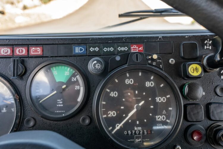 1991 Mercedes-Benz Unimog U1650L Doka - Image 76