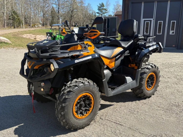 2015 Can-Am Outlander Max 1000R XPT (4x4) ATV - Image 2