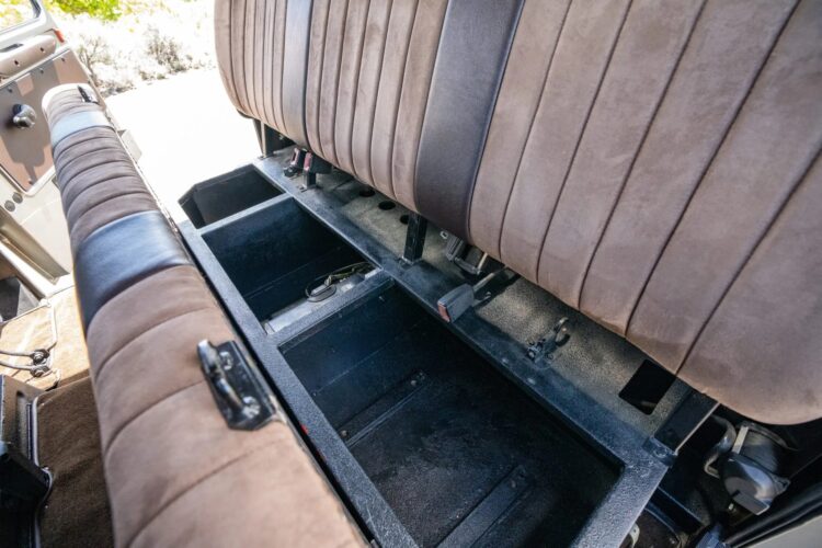 1991 Mercedes-Benz Unimog U1650L Doka - Image 88