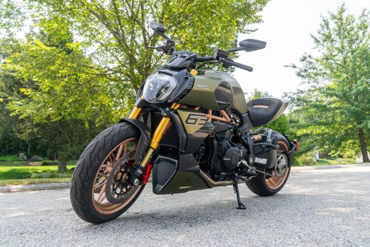 2021 Ducati Diavel 1260 Lamborghini - Image 10