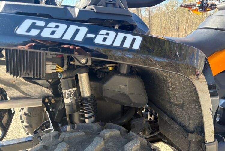 2015 Can-Am Outlander Max 1000R XPT (4x4) ATV - Image 24