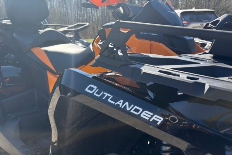 2015 Can-Am Outlander Max 1000R XPT (4x4) ATV - Image 26