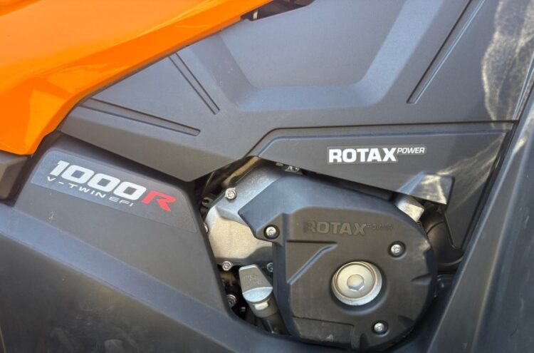 2015 Can-Am Outlander Max 1000R XPT (4x4) ATV - Image 36