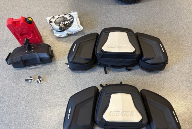 2015 Can-Am Outlander Max 1000R XPT (4x4) ATV - Image 38