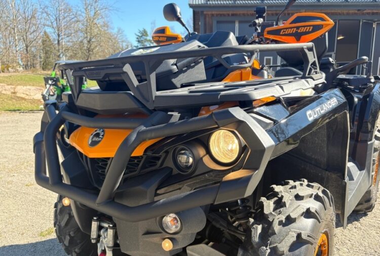 2015 Can-Am Outlander Max 1000R XPT (4x4) ATV - Image 10