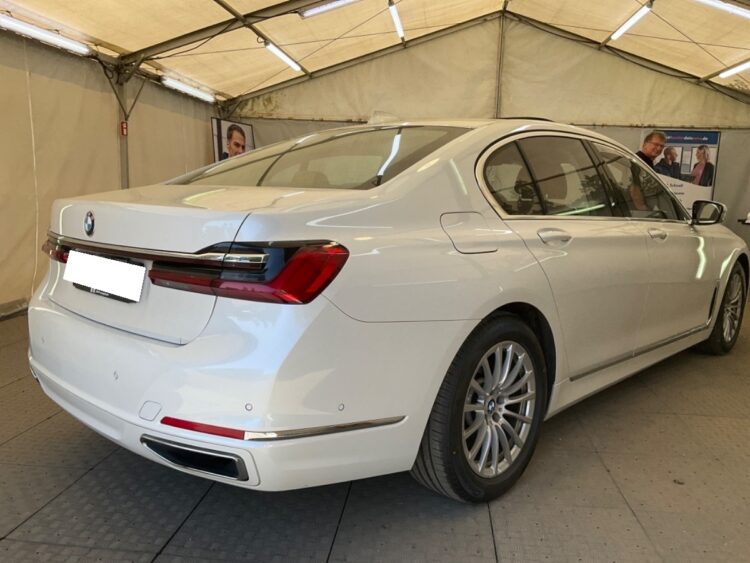 2020 BMW 7er 740d xDrive - Image 4