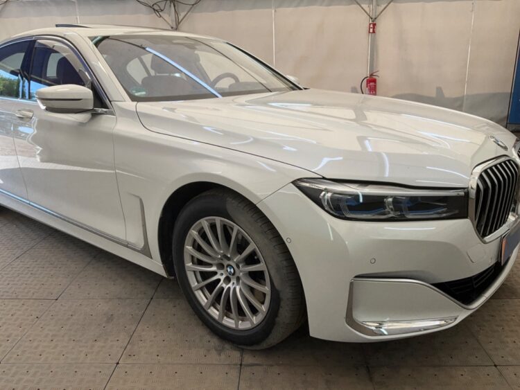 2020 BMW 7er 740d xDrive - Image 5