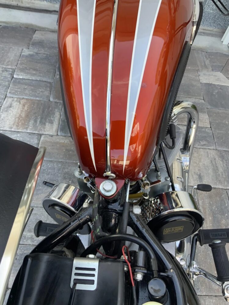 1969 Triumph Bonneville T120R - Image 28