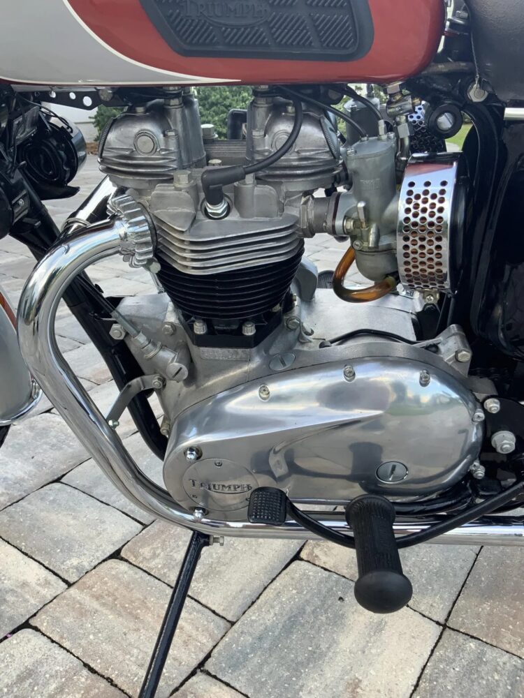 1969 Triumph Bonneville T120R - Image 15