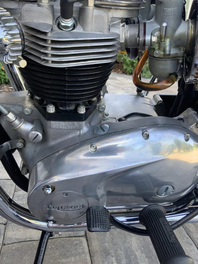 1969 Triumph Bonneville T120R - Image 9