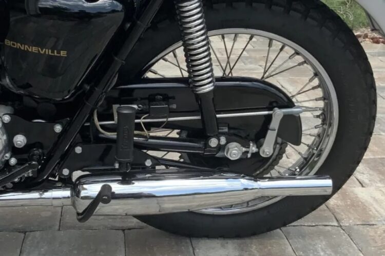 1969 Triumph Bonneville T120R - Image 56