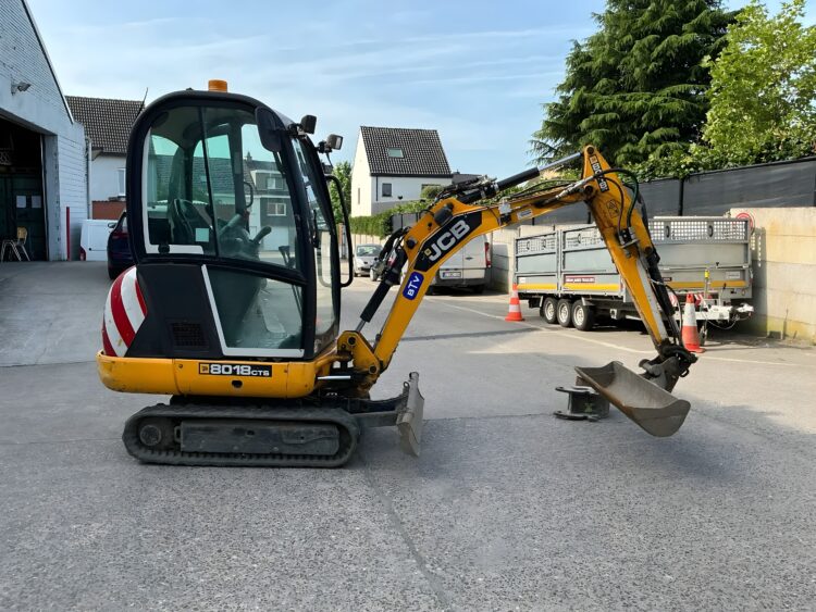 2013 JCB 8018 CTS Mini Excavator - Image 3