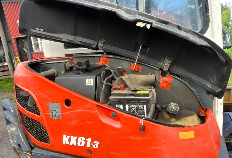 2004 Kubota KX61-3 with 4 buckets - Image 12