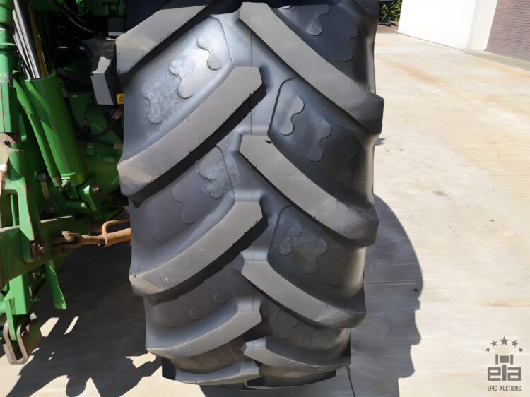 2007 John Deere 7530 Tractor - Image 28
