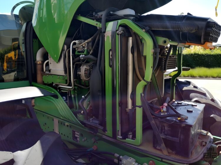 2007 John Deere 7530 Tractor - Image 32