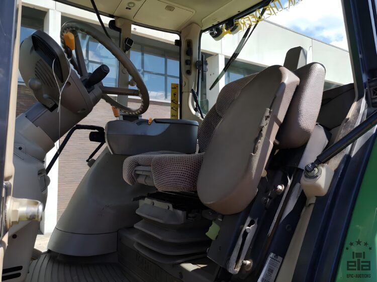 2007 John Deere 7530 Tractor - Image 12