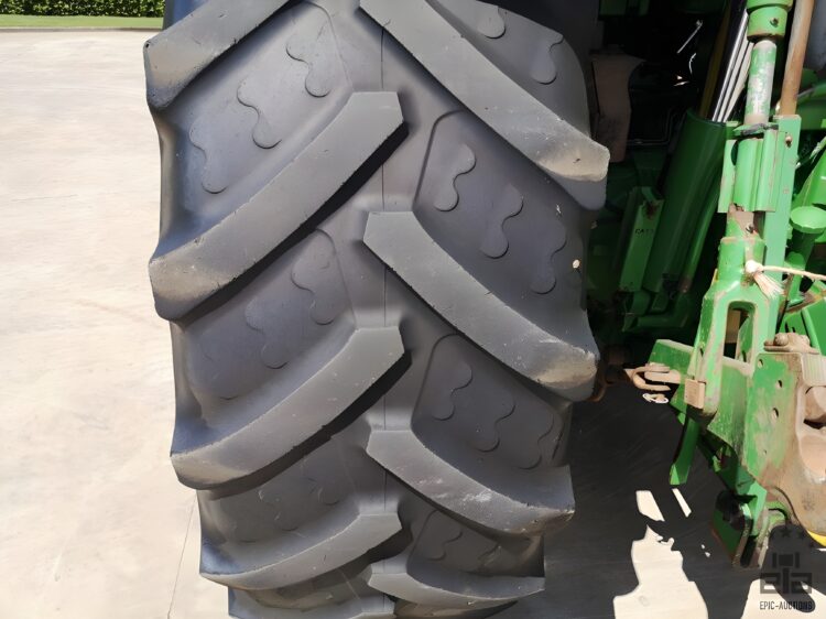 2007 John Deere 7530 Tractor - Image 14