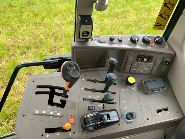 2008 John Deere 6230 - Image 22