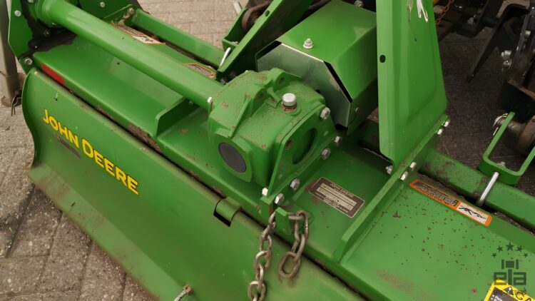 2012 John Deere 2520 Tractor With Cutter And Mower - Image 24