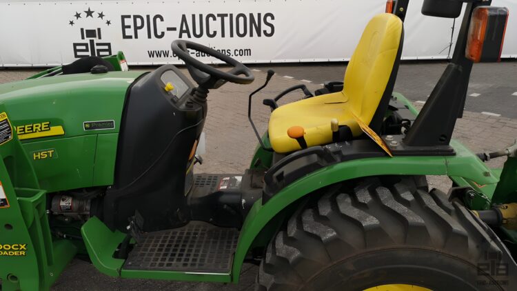 2012 John Deere 2520 Tractor With Cutter And Mower - Image 41