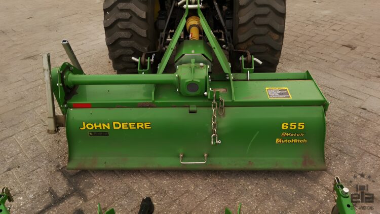 2012 John Deere 2520 Tractor With Cutter And Mower - Image 14